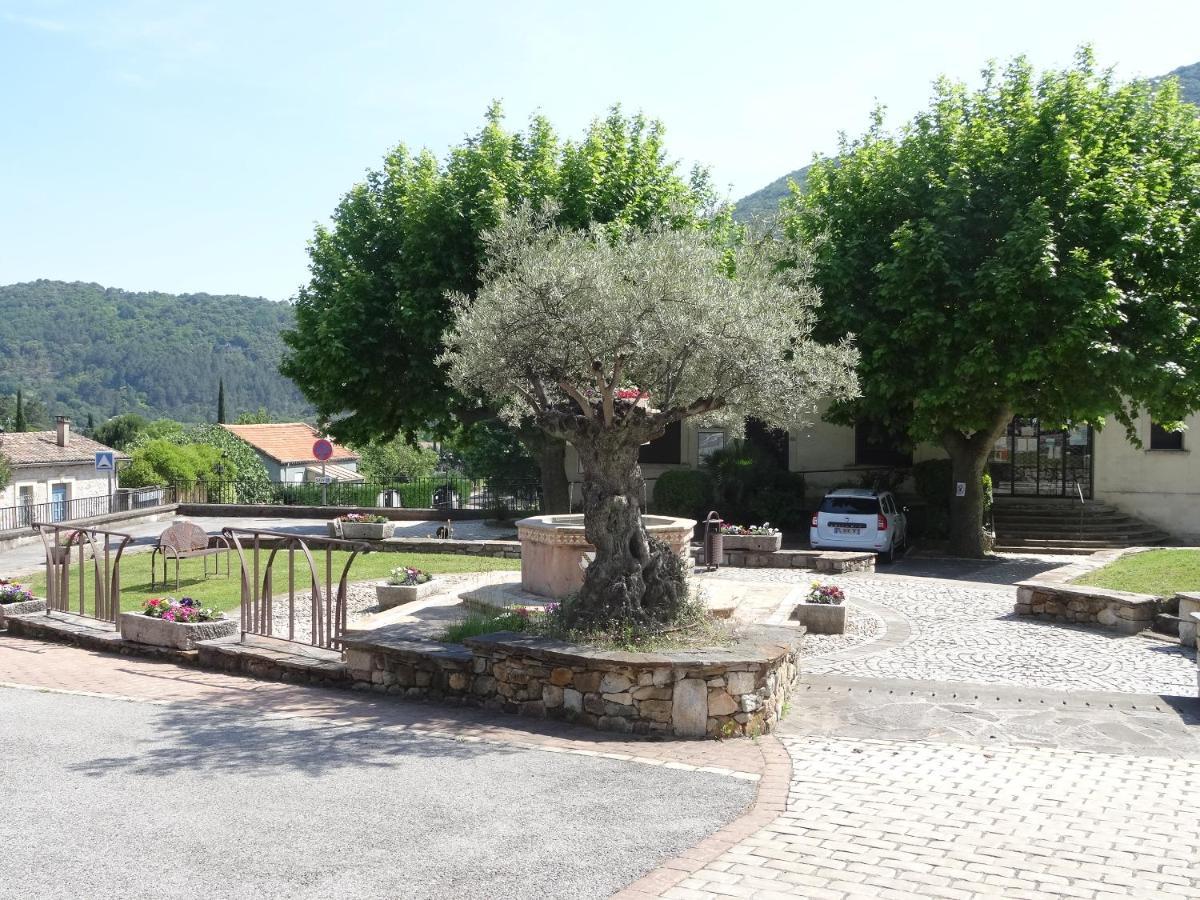 Chambre Cambalotte Saint-Florent-sur-Auzonnet Exterior foto
